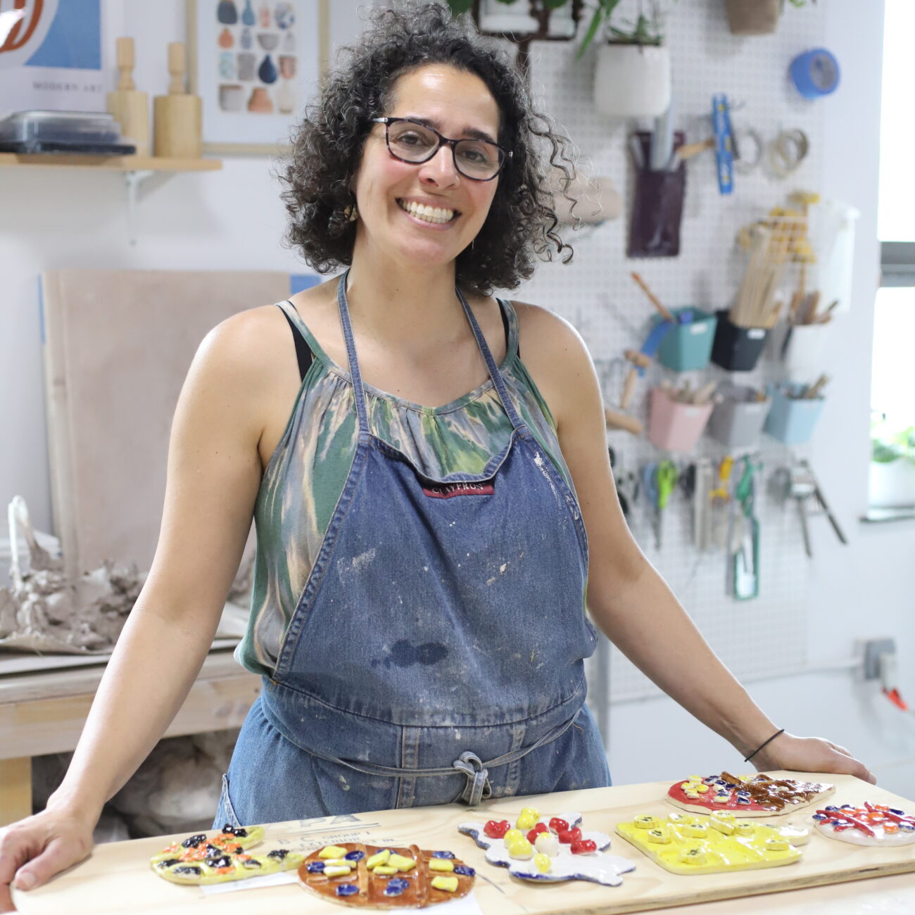 Ariella_Slip_studio_artist_instructor